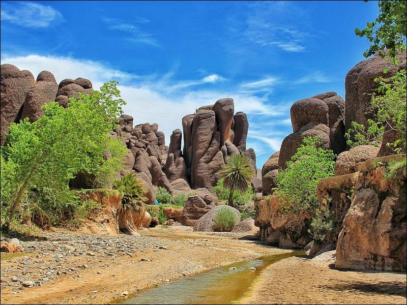 Day12: Ouarzazate-Ait Ben Haddou-Taznakht-Taliouine-Agadir	