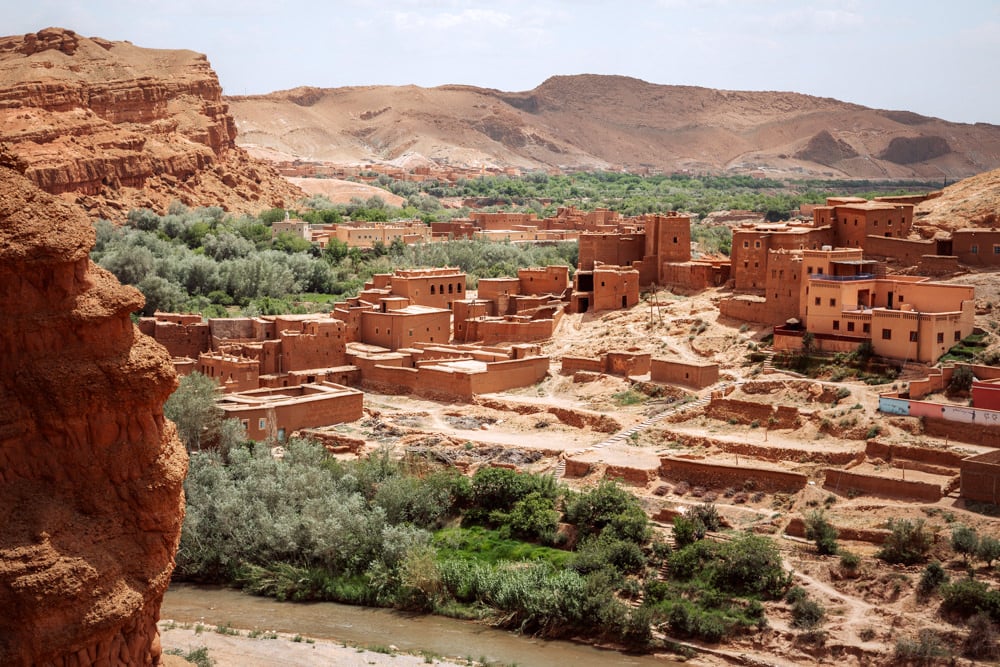  Day8 : Ouarzazate-Rose Valley-Todgha Gorges-Mzezouga( overnight at the Guest House)